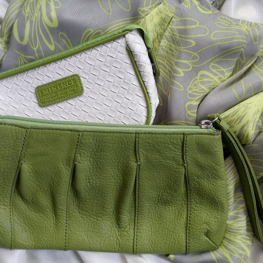 Clutch Wristlet Purse and Makeup Bag